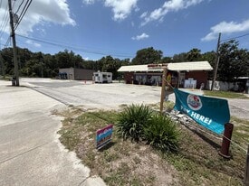 2534 N Spring Garden Ave, Deland FL - Convenience Store