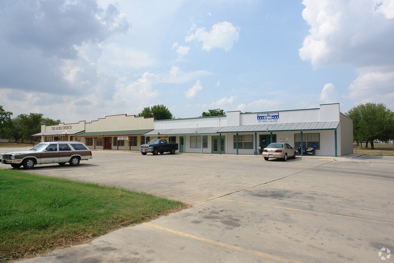 12045 E US Highway 87, Adkins, TX 78101