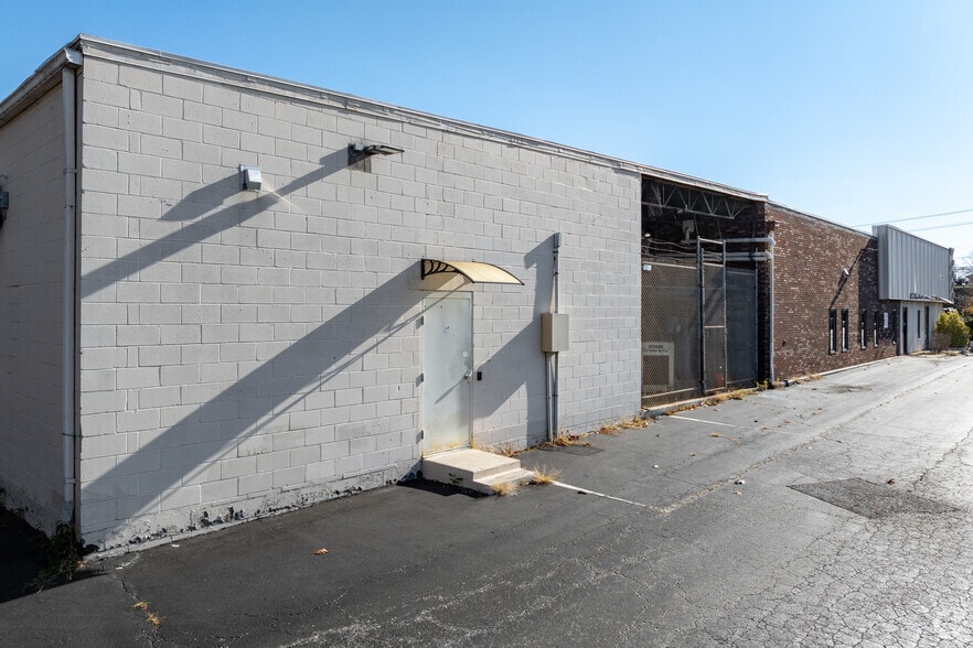 1952-1954 Pulaski Hwy, Edgewood, MD for sale - Building Photo - Image 3 of 4