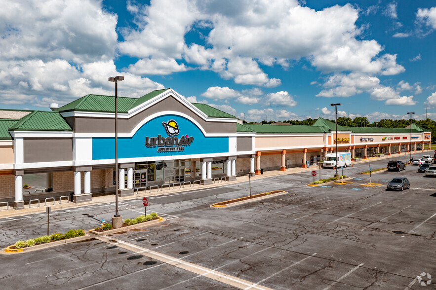 5820-5860 Ballenger Creek Pike, Frederick, MD for lease - Building Photo - Image 1 of 7