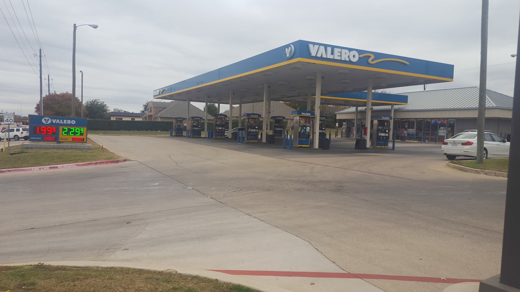 1635 Precinct Line Rd, Hurst, TX for sale Primary Photo- Image 1 of 1