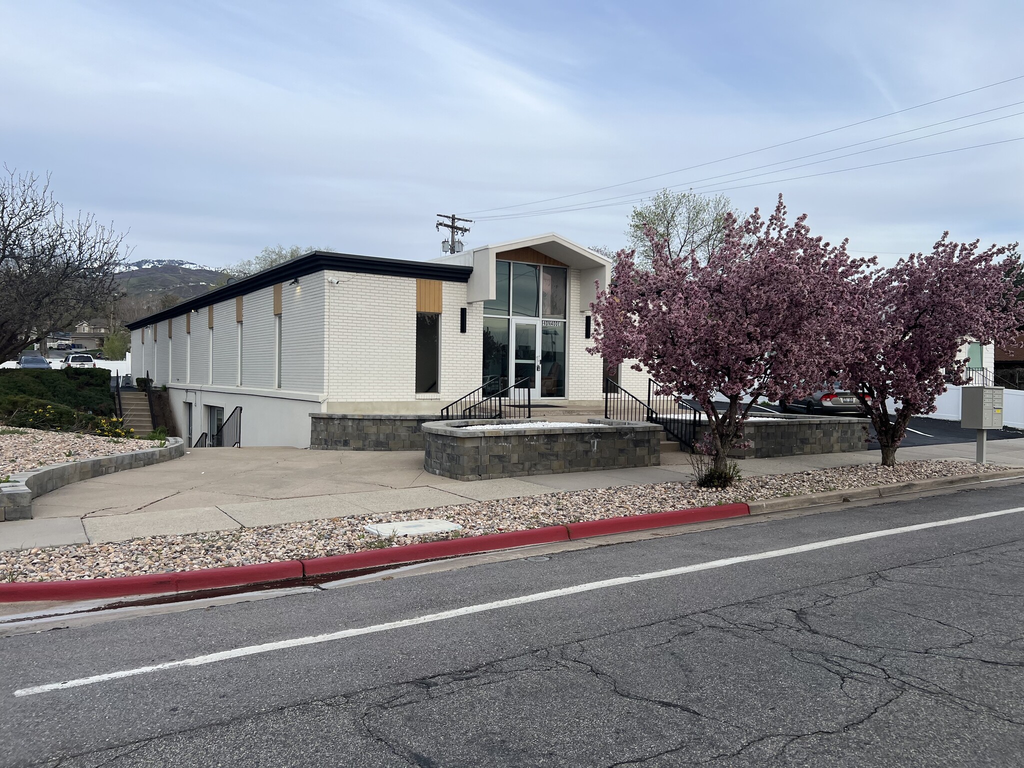 940 N 400 E, North Salt Lake, UT for lease Building Photo- Image 1 of 16