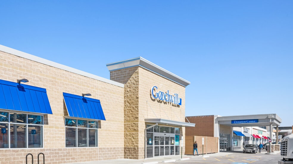 13908-13998 Cedar Rd, University Heights, OH for lease - Building Photo - Image 3 of 13