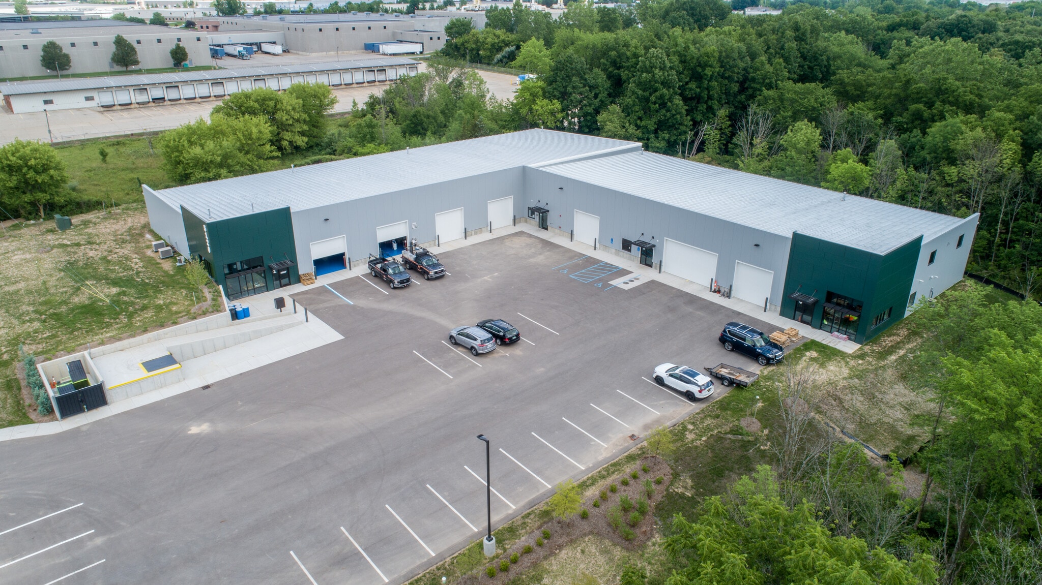 5120 E Paris Ave SE, Kentwood, MI for lease Building Photo- Image 1 of 8