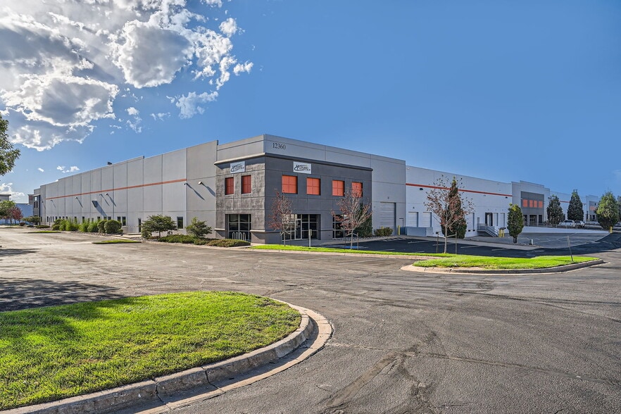 12360 E 46th Ave, Denver, CO for sale - Primary Photo - Image 1 of 1