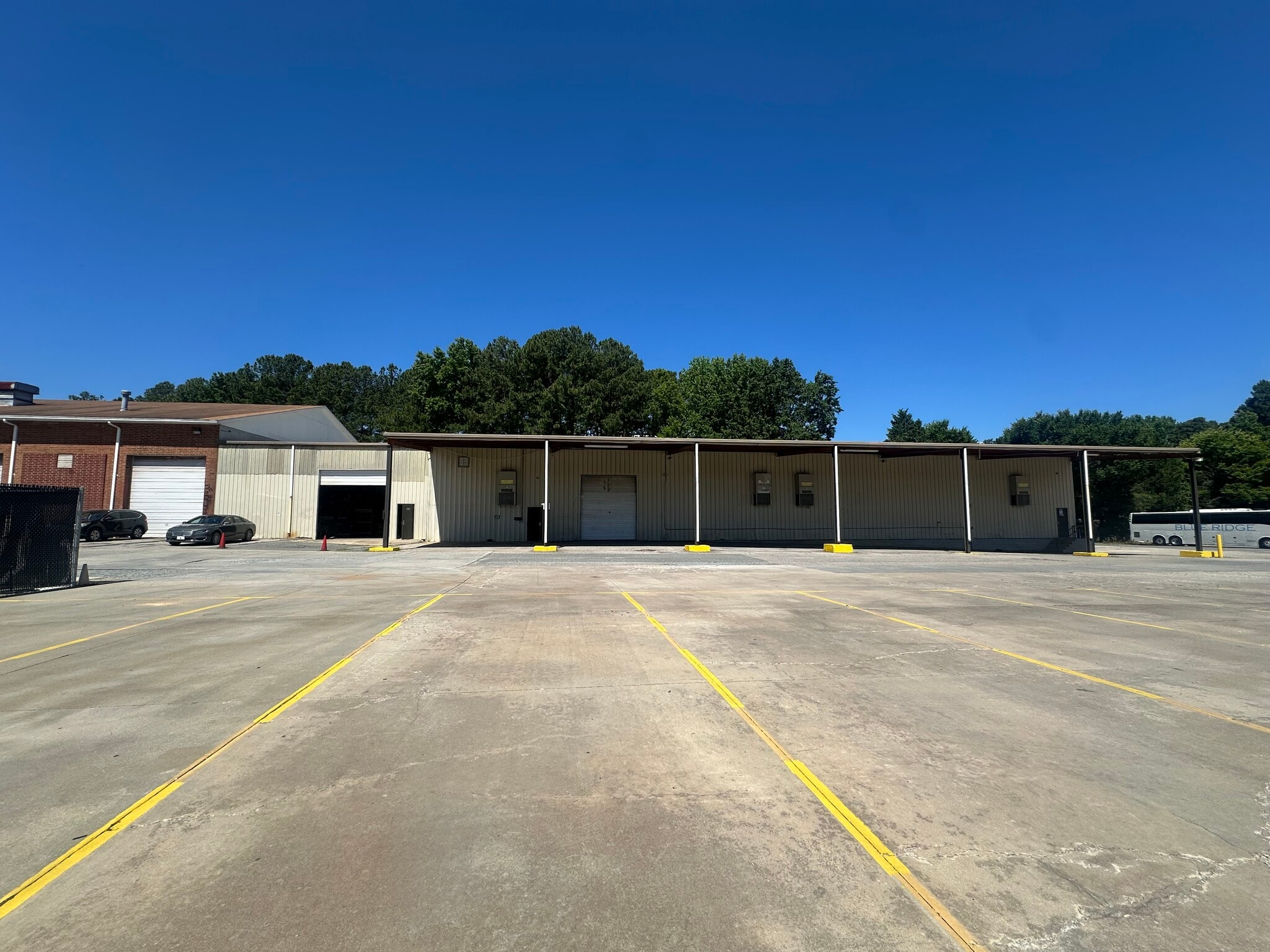 6514 Chapel Hill Rd, Raleigh, NC for lease Building Photo- Image 1 of 5