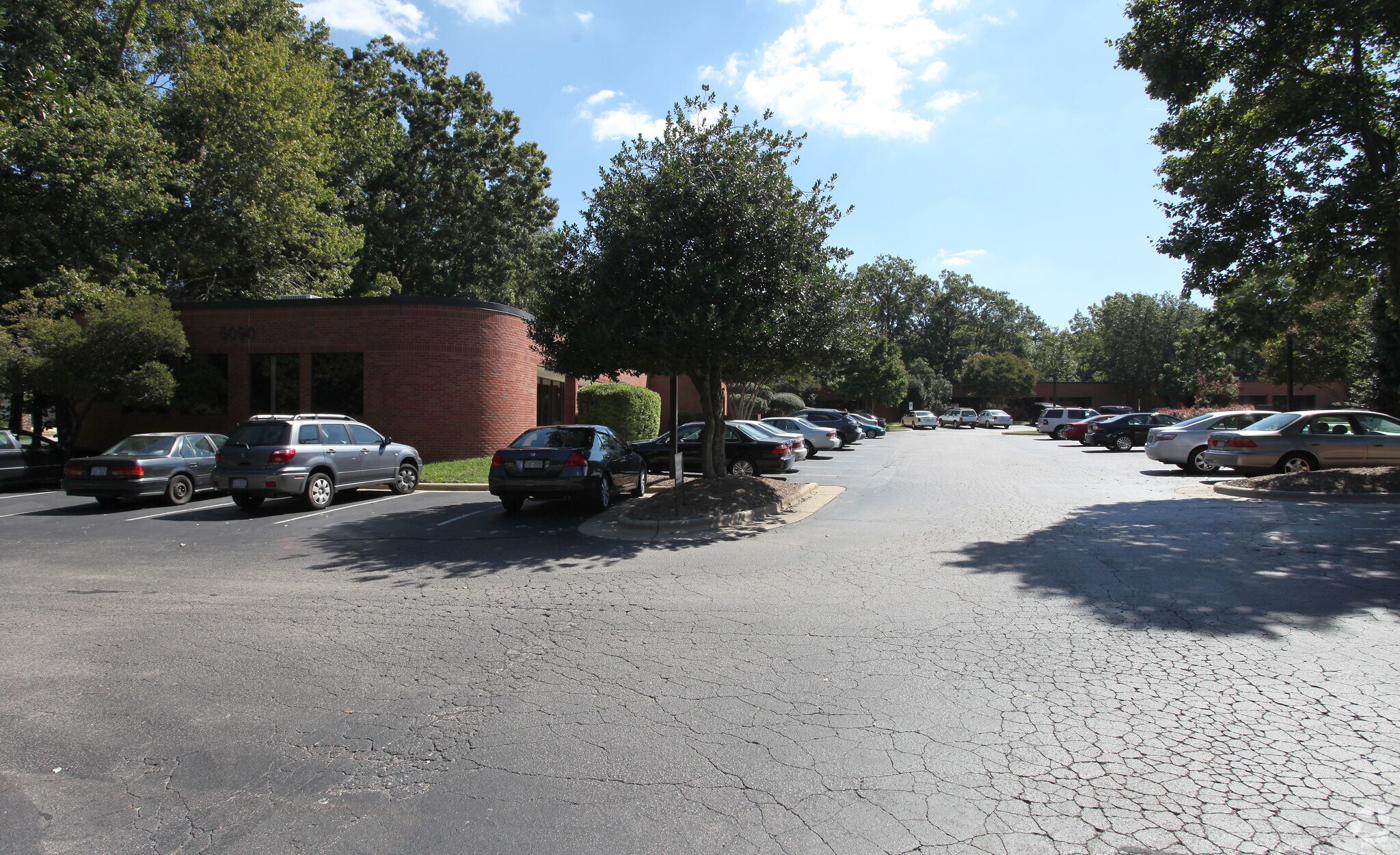 59105948 Six Forks Rd, Raleigh, NC 27609 Midtown North