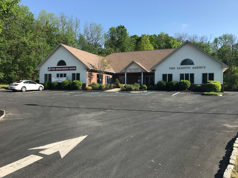 60 Main St, Bloomingburg, NY for sale - Primary Photo - Image 1 of 1