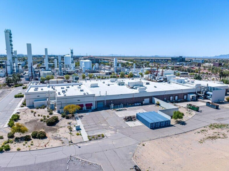 165 S Price Rd, Chandler, AZ for lease - Building Photo - Image 2 of 8