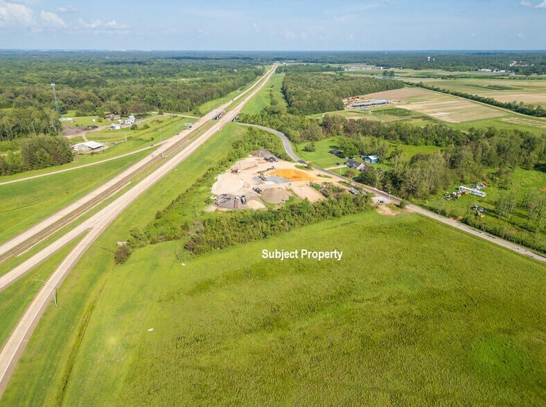 Hwy12 E Pat Station Rd, Starkville, MS for sale - Primary Photo - Image 1 of 5