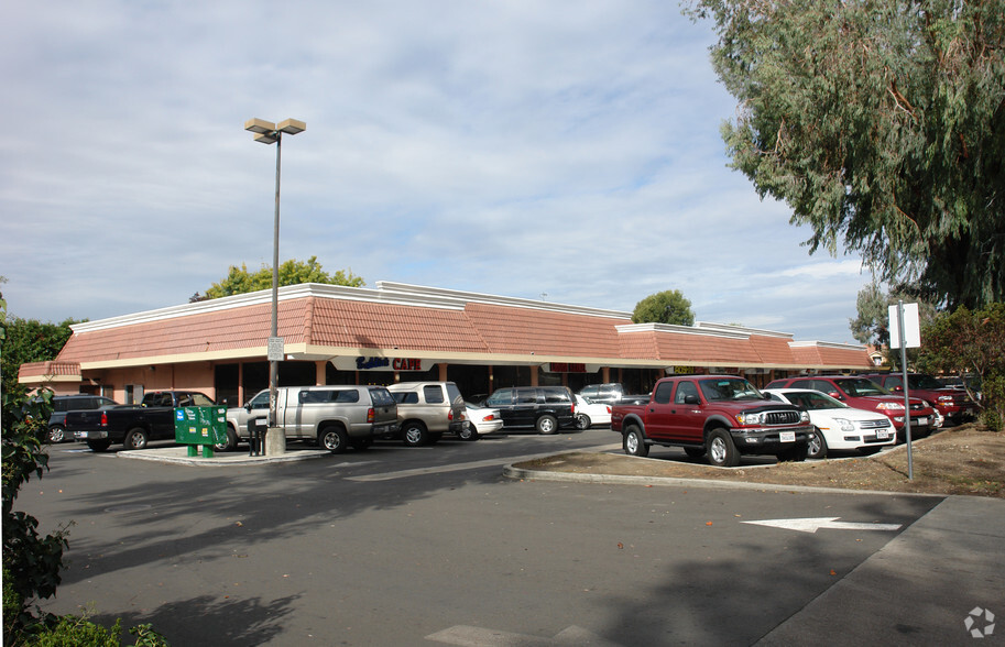 2609-2651 Decoto Rd, Union City, CA for lease - Building Photo - Image 3 of 5