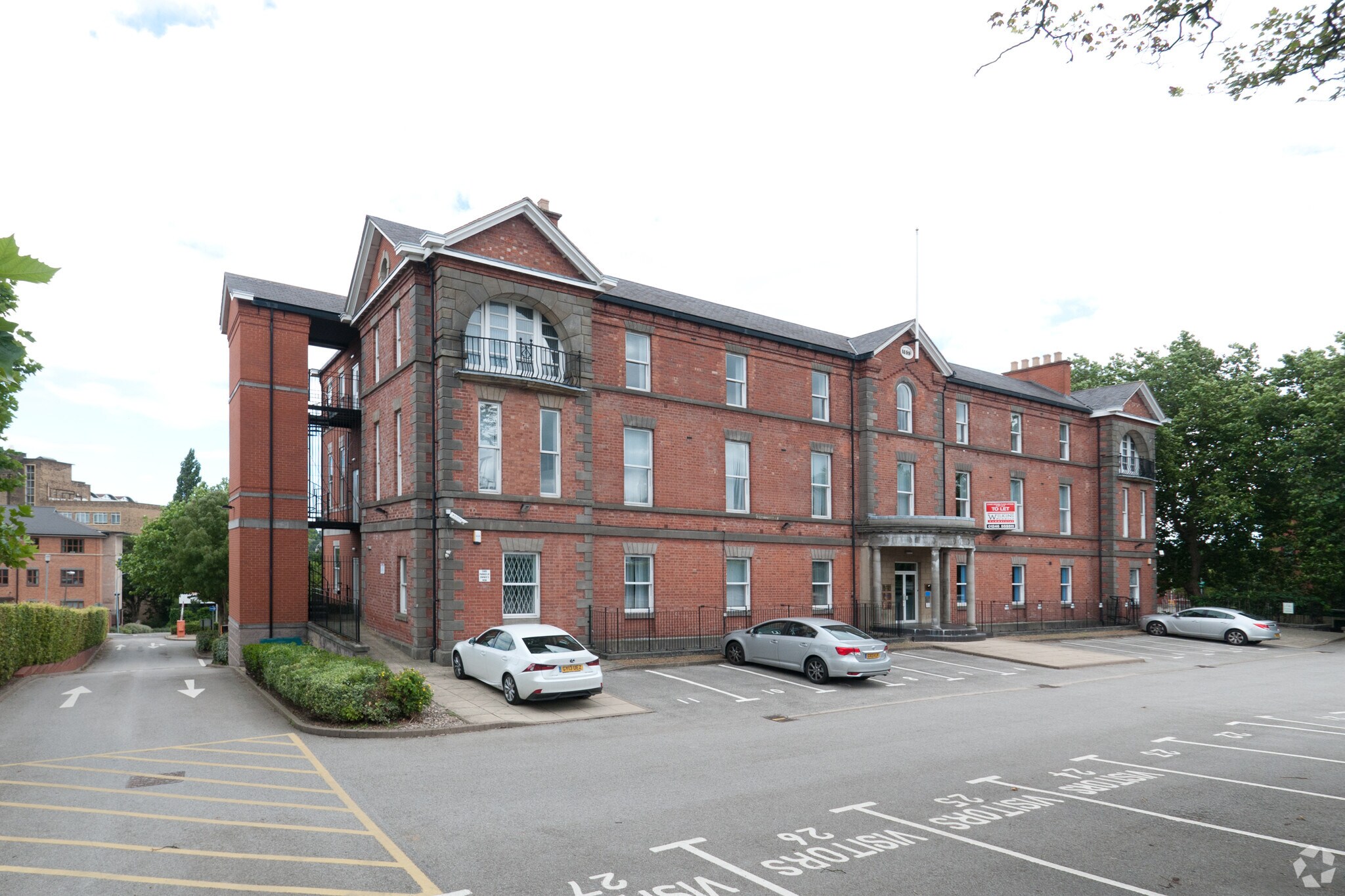 Holywell St, Chesterfield for lease Primary Photo- Image 1 of 7