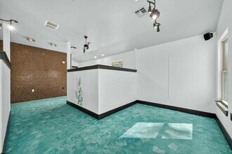 926 E Blanco Rd, Boerne, TX for lease Interior Photo- Image 2 of 5