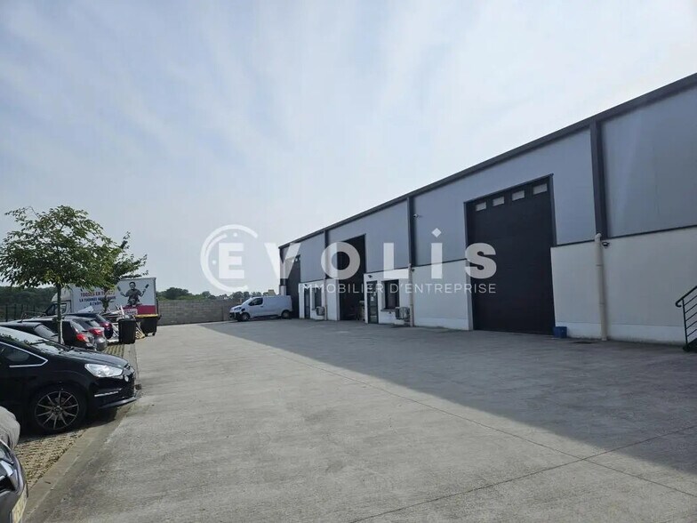 2 Rue De L'Aerotrain, Limours for lease - Building Photo - Image 1 of 1