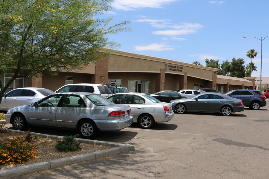 12814 N 28th Dr, Phoenix, AZ for lease - Building Photo - Image 1 of 5