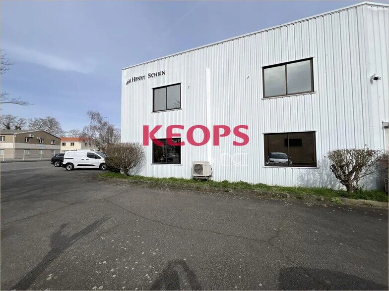 Flex in Toulouse for lease - Building Photo - Image 2 of 8