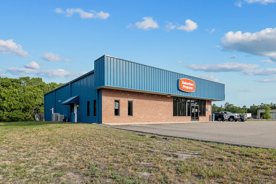 3600 Legion Rd, Hope Mills, NC for sale - Building Photo - Image 3 of 32