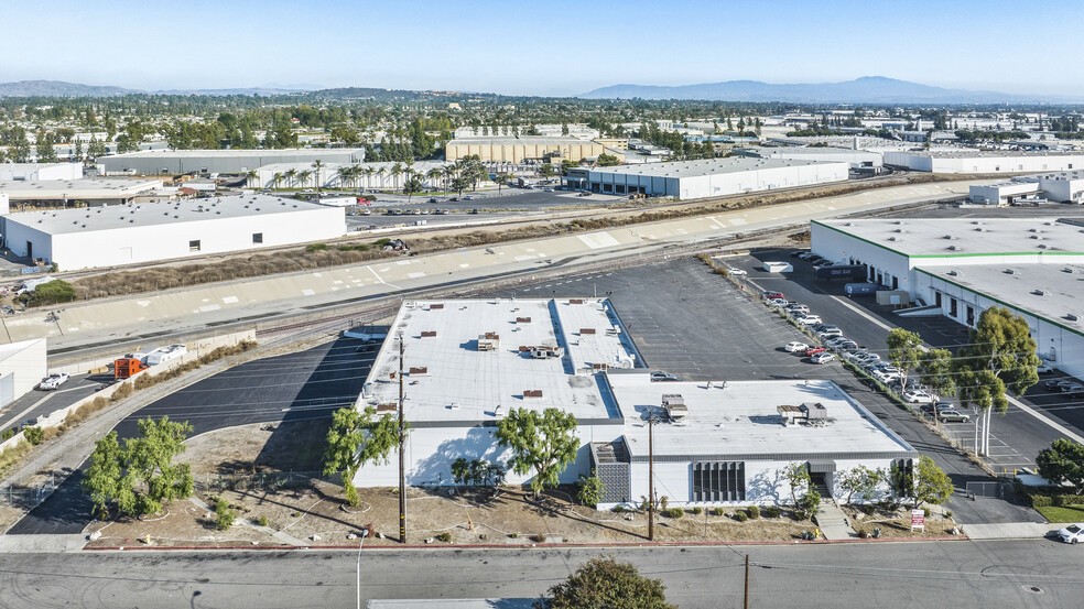 14930 Marquardt Ave, Santa Fe Springs, CA for lease - Building Photo - Image 1 of 26