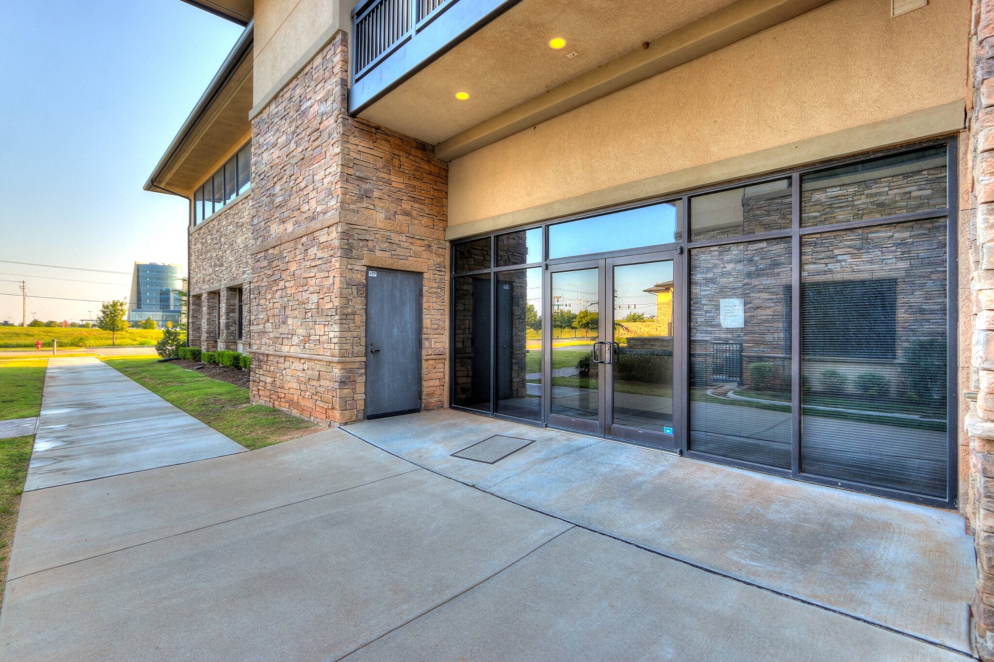 3201 W Tecumseh Rd, Norman 73072 Office Park