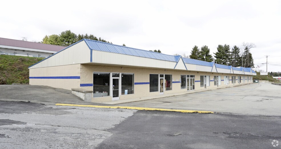 1023 Route 51 Uniontown Pa 15401 Mountainview Plaza Loopnet Com