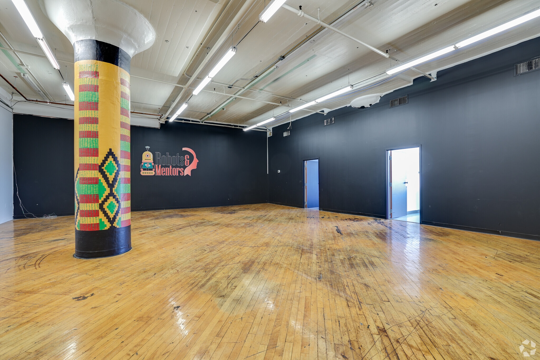 5070-5080 Parkside Ave, Philadelphia, PA for lease Interior Photo- Image 1 of 2