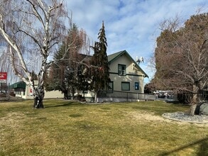 3104 W Kennewick Ave, Kennewick, WA for lease Interior Photo- Image 1 of 12