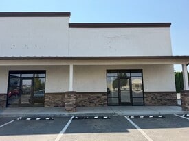 Quincy Plaza - Storefront Property