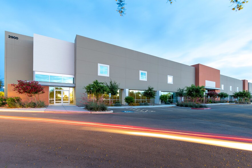 2900 S Gilbert Rd, Chandler, AZ for sale - Building Photo - Image 1 of 1
