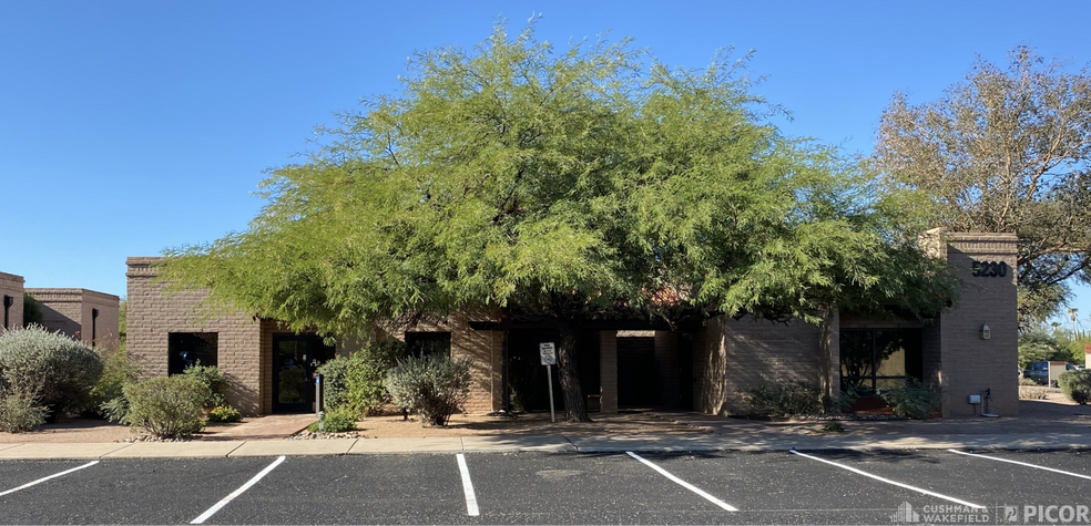 5230 E Farness Dr, Tucson, AZ for lease - Building Photo - Image 1 of 1