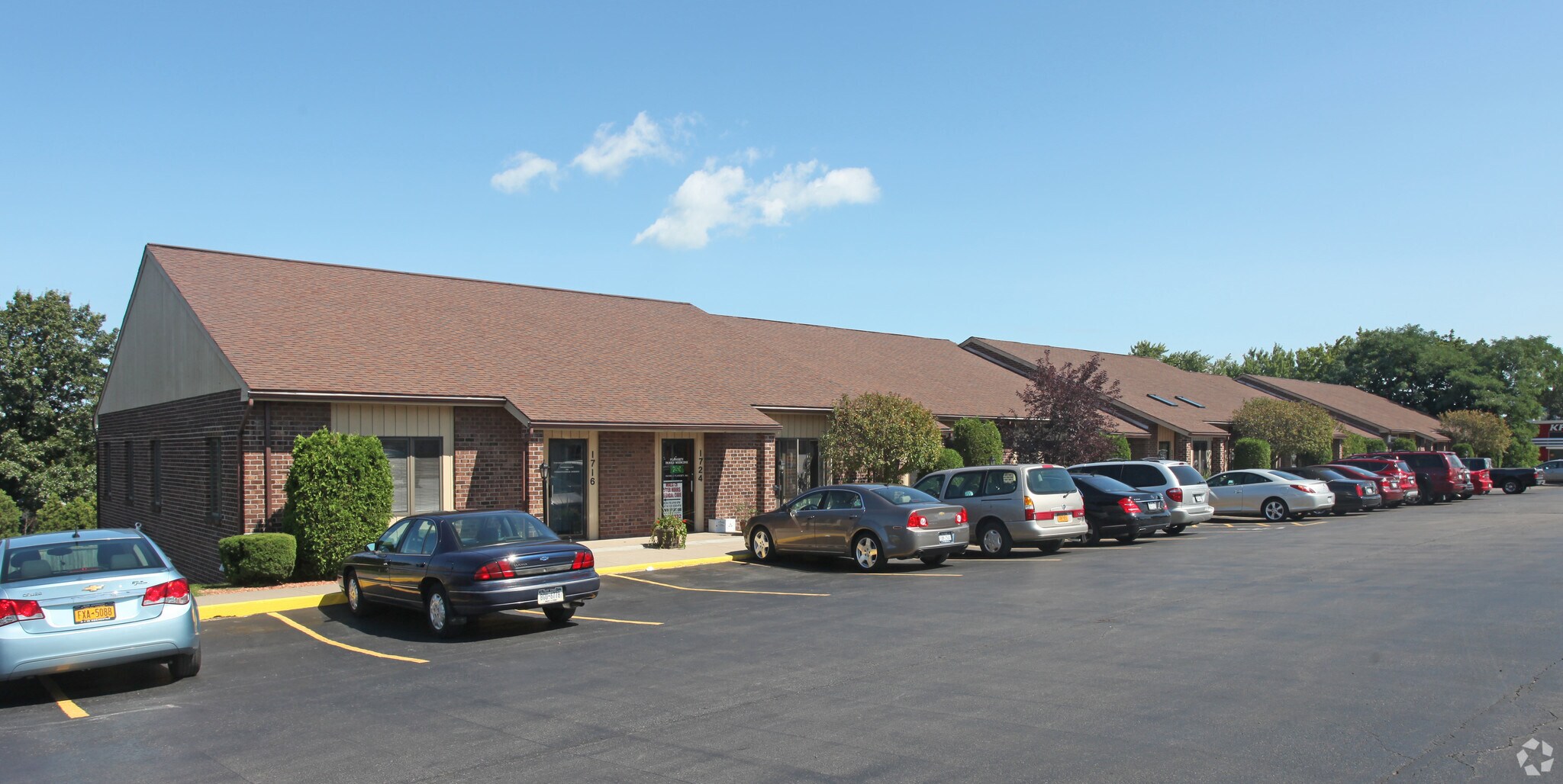 1724-1742 E Ridge Rd, Rochester, NY for sale Primary Photo- Image 1 of 1