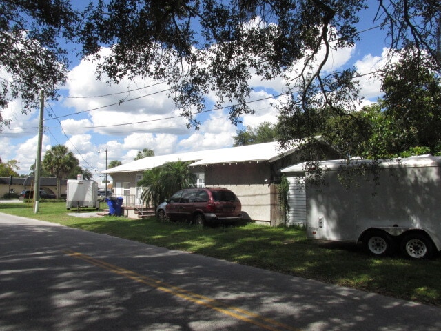 7 E Cherry St, Kissimmee, FL for sale Primary Photo- Image 1 of 2