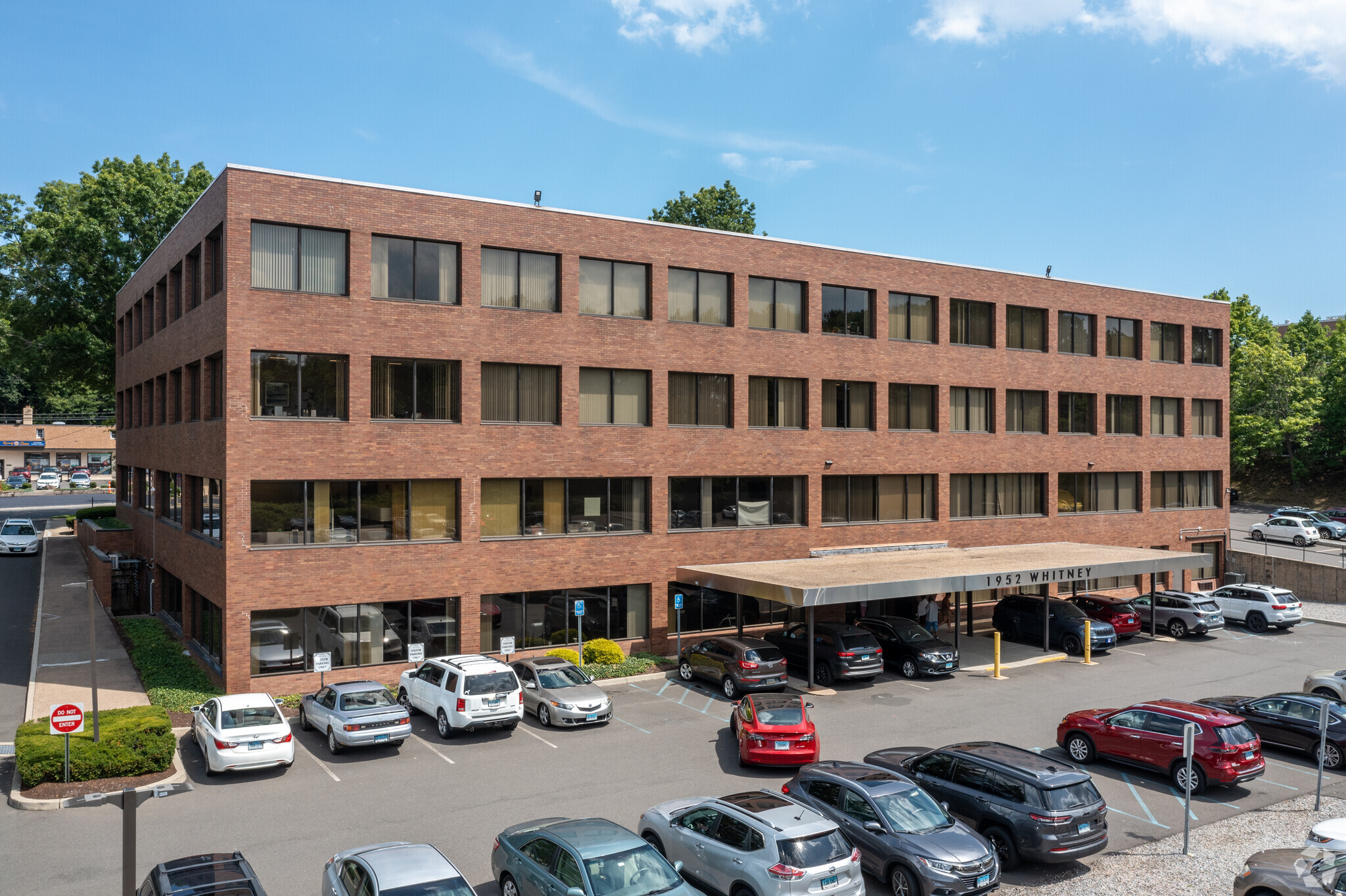 1952 Whitney Ave Hamden Ct 06517 Officemedical For Lease Loopnet