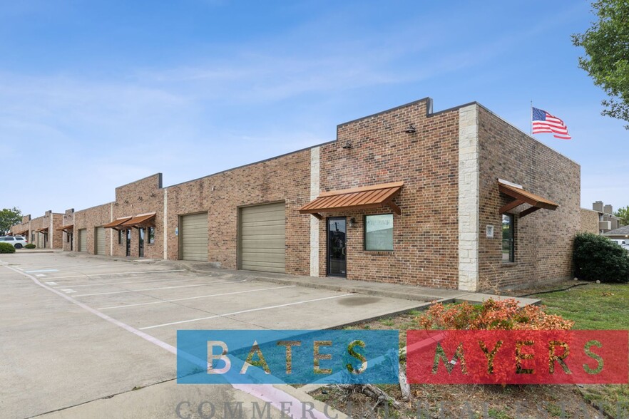 198 Brothers Blvd, Red Oak, TX for sale - Building Photo - Image 1 of 20