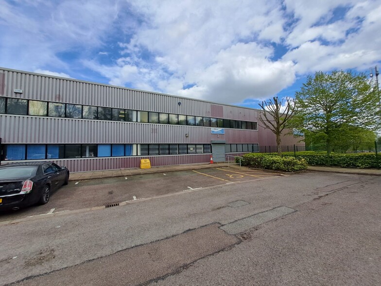 Denbigh Hall, Milton Keynes for lease - Building Photo - Image 2 of 3