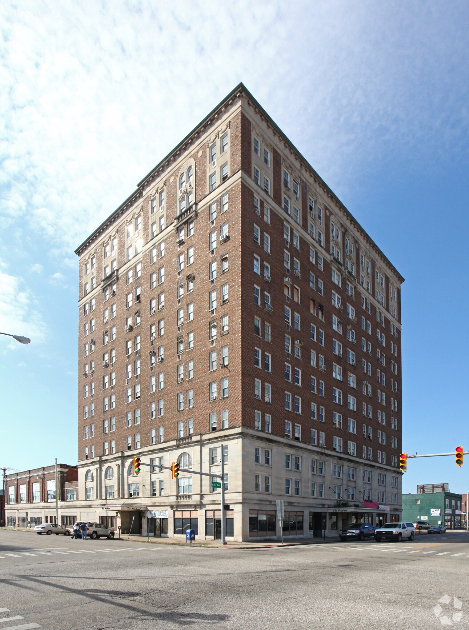605 9th St, Huntington, WV for sale Primary Photo- Image 1 of 1