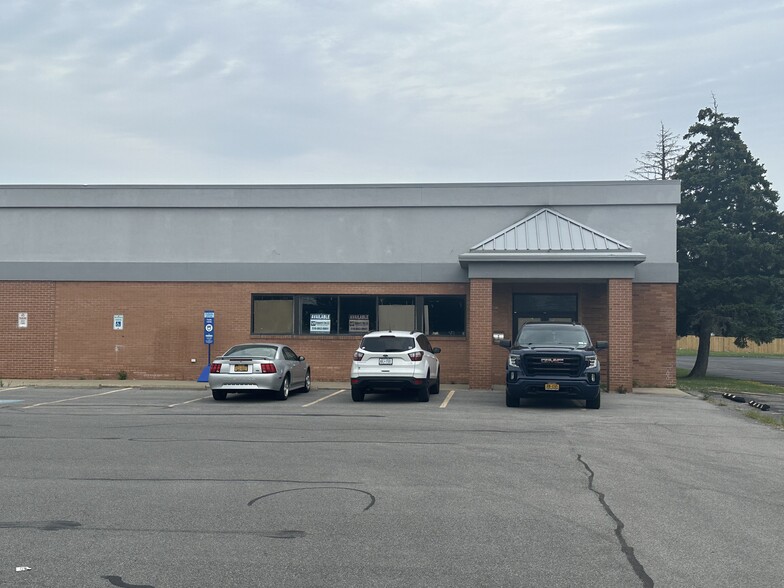 4407 Military Rd, Niagara Falls, NY for lease - Building Photo - Image 1 of 13