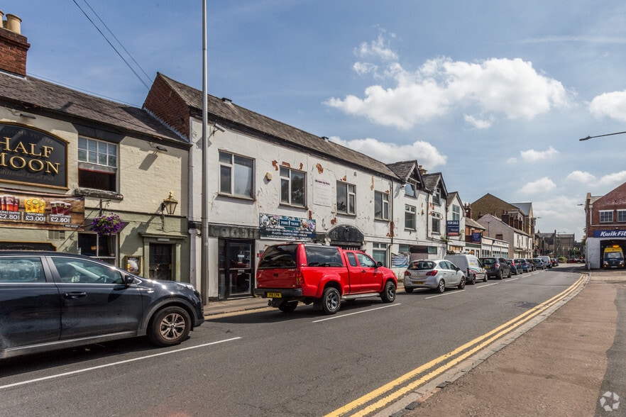 26-26B Lawford Rd, Rugby for sale - Primary Photo - Image 1 of 1