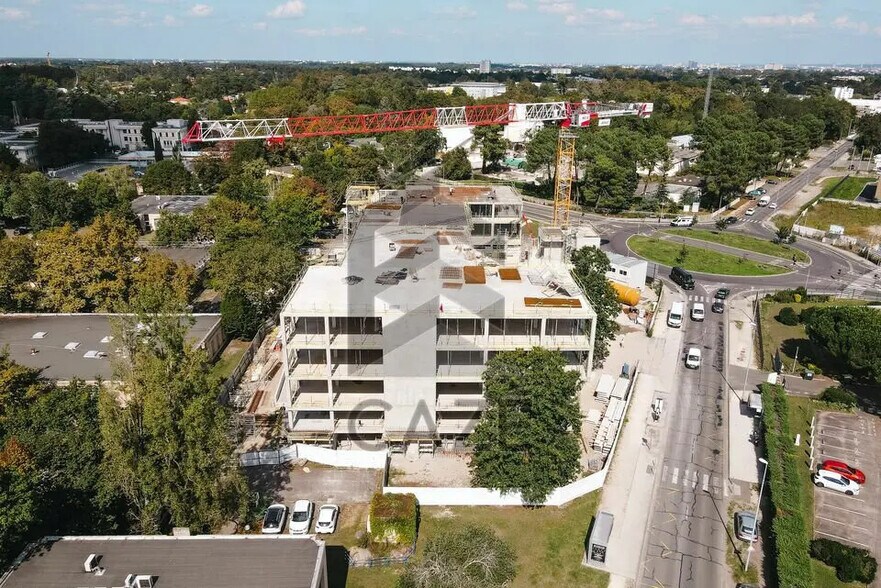 Office in Pessac for sale - Construction Photo - Image 2 of 3