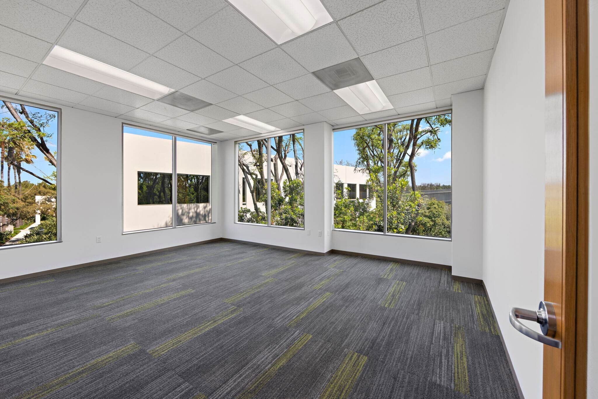 7525 Irvine Center Dr, Irvine, CA for lease Interior Photo- Image 1 of 9