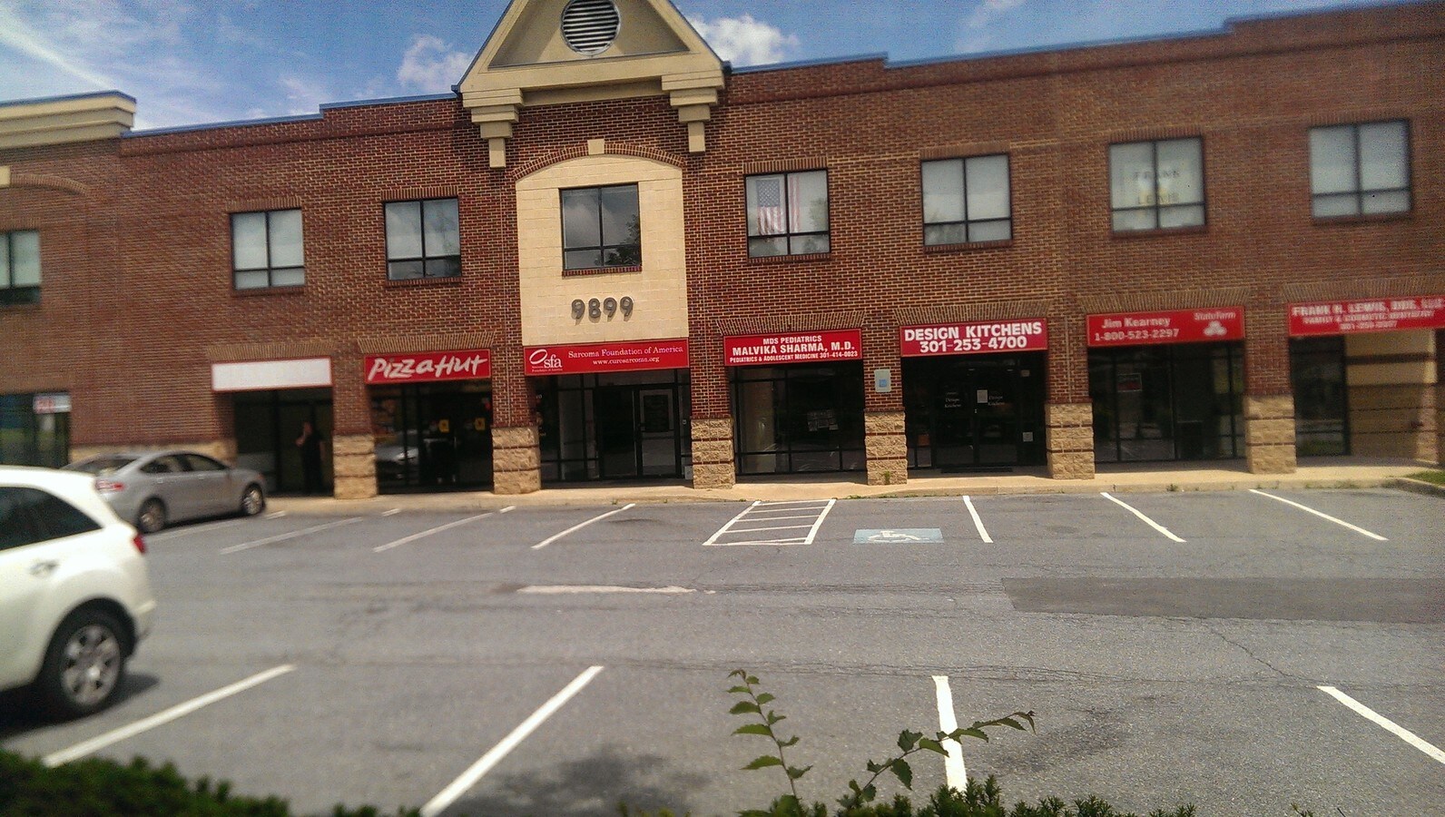 9899 Main St, Damascus, MD, 20872 Retail Space For Lease