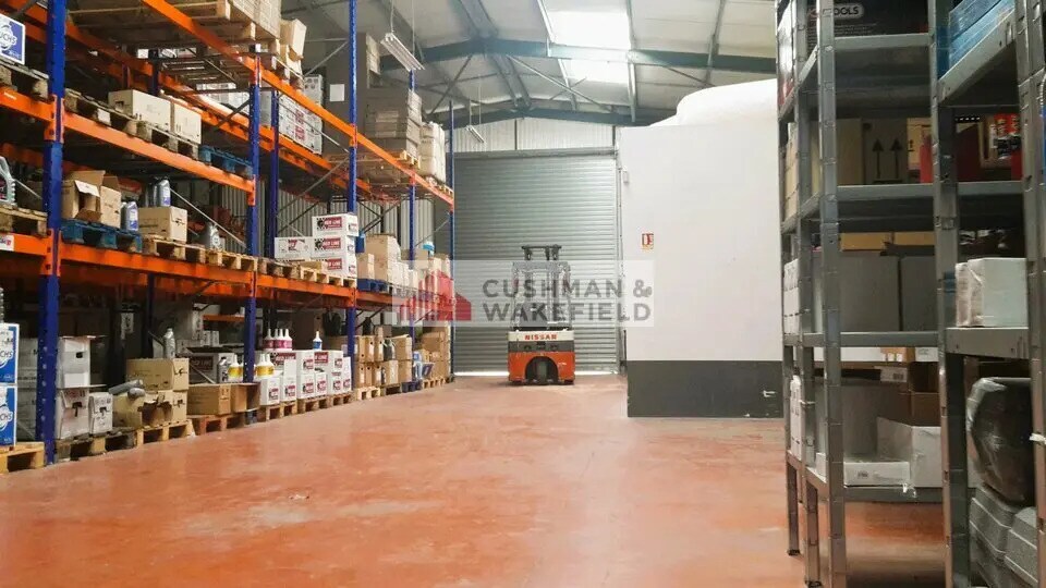 Flex in Saint-Gilles for lease - Interior Photo - Image 1 of 3