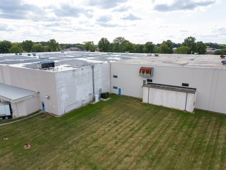 6800 N Chestnut St, Ravenna, OH for sale - Building Photo - Image 3 of 40