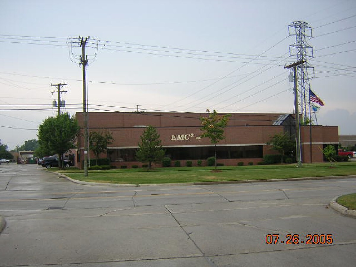 6855 19 Mile Rd, Sterling Heights, MI 48314