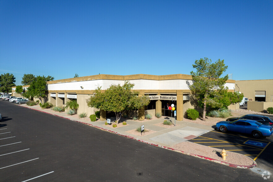 75 W Baseline Rd, Gilbert, AZ for lease - Building Photo - Image 3 of 4