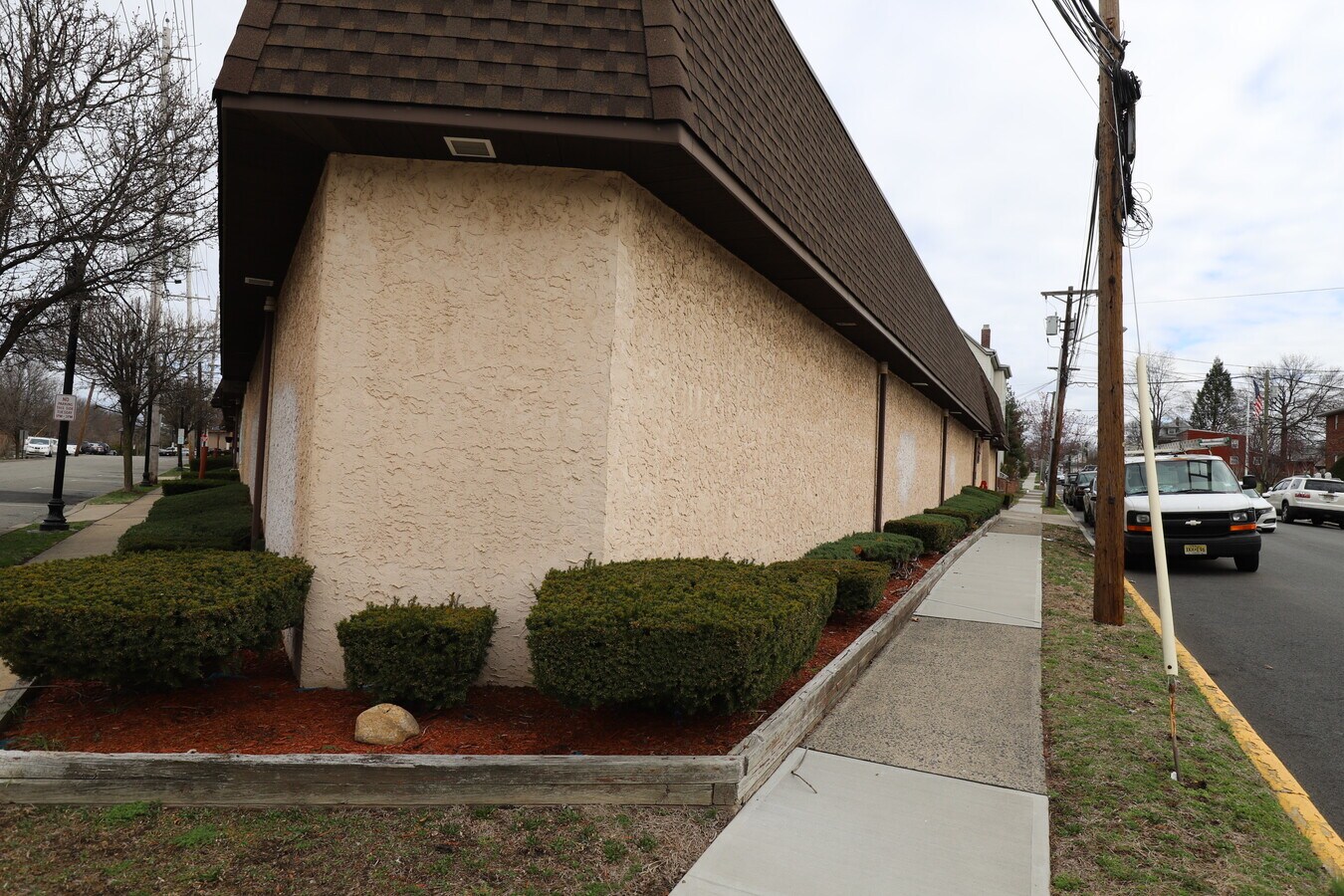 167 Humboldt St, East Rutherford, NJ 07073