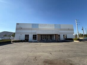 2197 La Crosse Ave, Colton, CA for lease Building Photo- Image 2 of 19