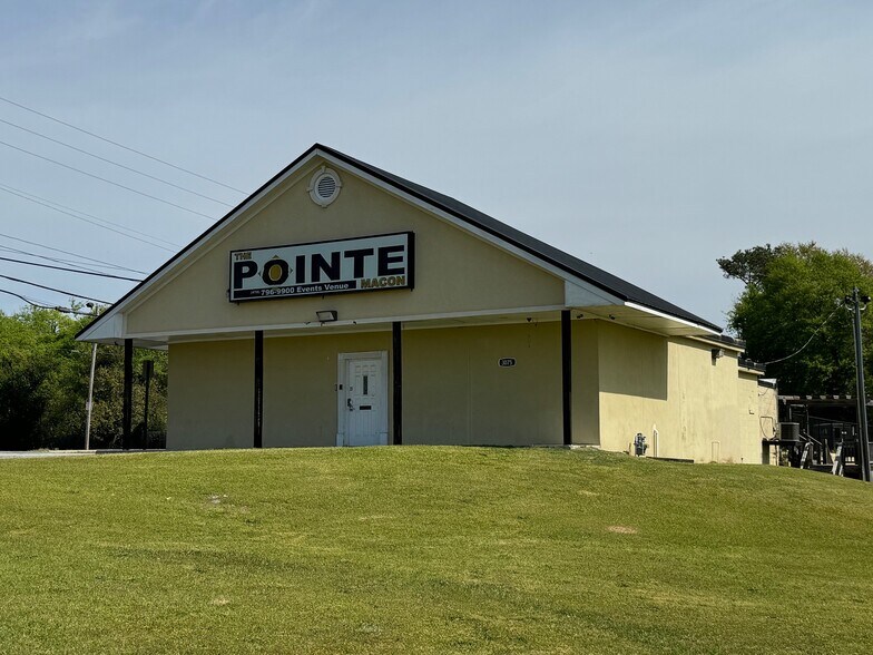 3075 Mercer University Dr, Macon-Bibb, GA for sale - Building Photo - Image 1 of 1