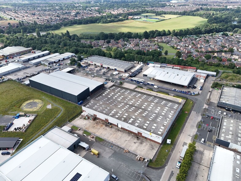 Liver Industrial Estate, Long Ln, Liverpool for lease - Building Photo - Image 2 of 2