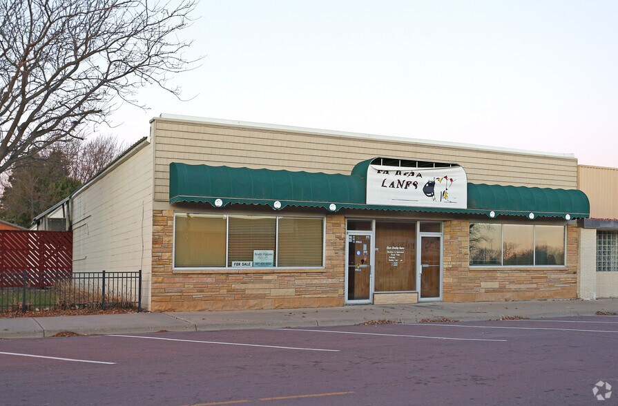 111 1st St SE, Fairfax, MN for sale - Primary Photo - Image 1 of 1
