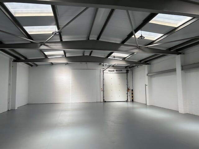 5-7 Mount Rd, Feltham for lease Interior Photo- Image 1 of 2